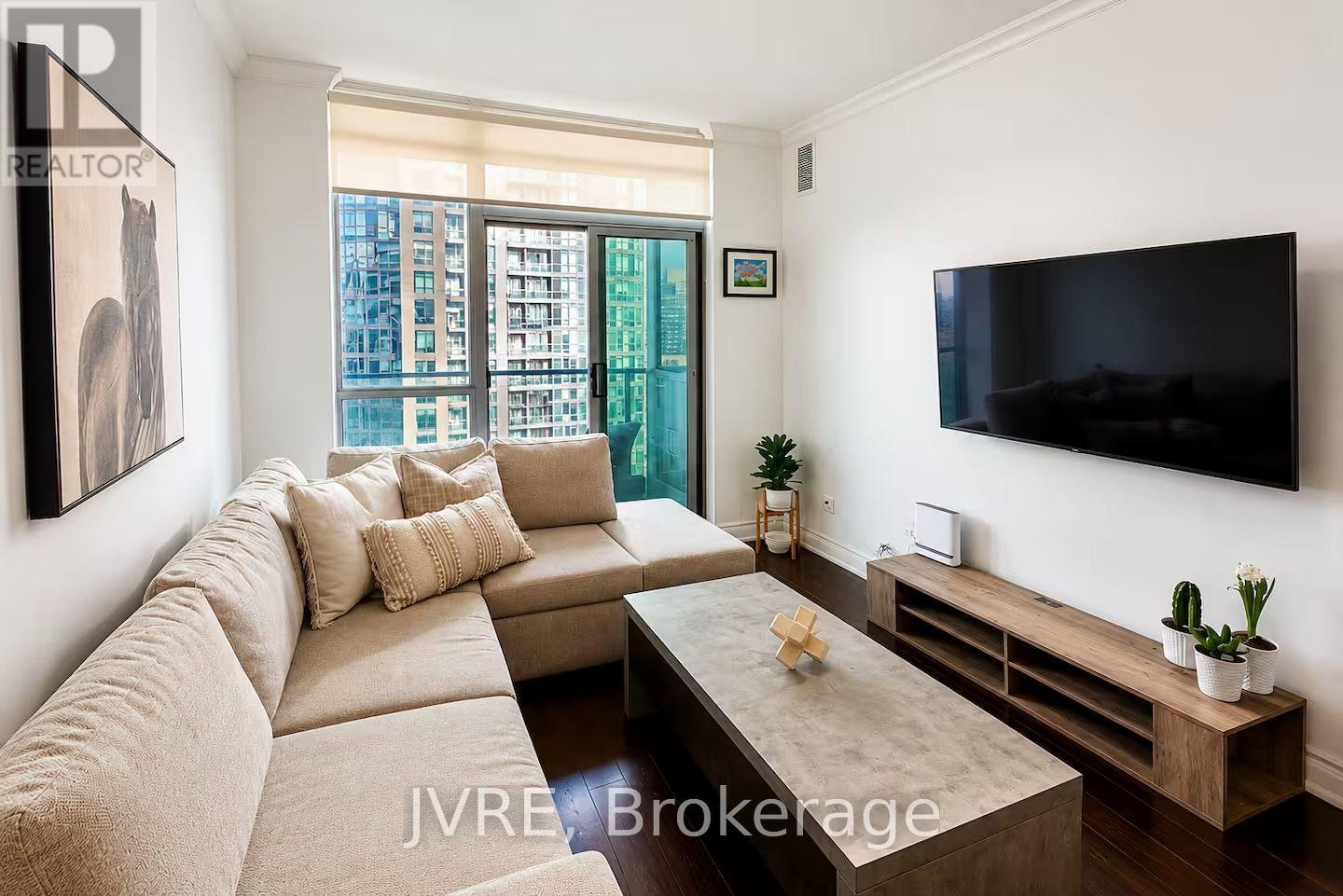 2206 - 219 Fort York Boulevard, Toronto, Ontario  M5V 1B1 - Photo 7 - C14109460