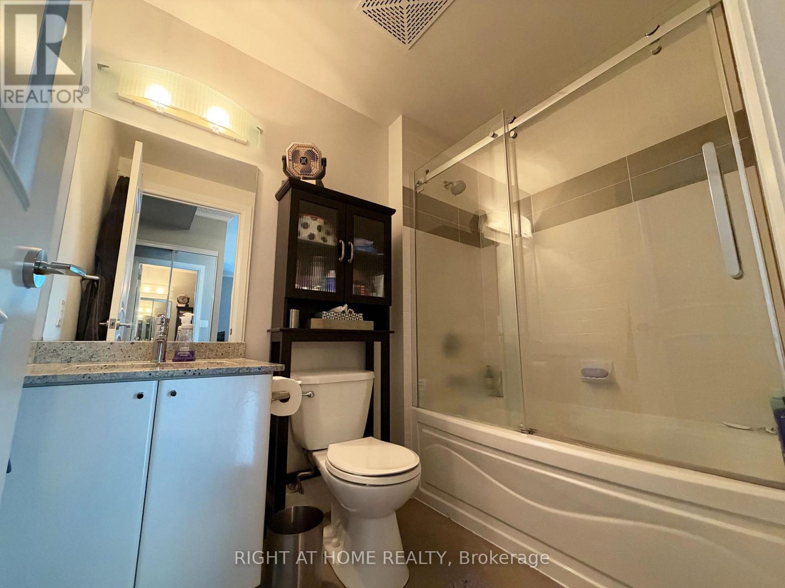 3407 - 16 Harbour Street, Toronto, Ontario  M5J 2Z7 - Photo 19 - C14109466