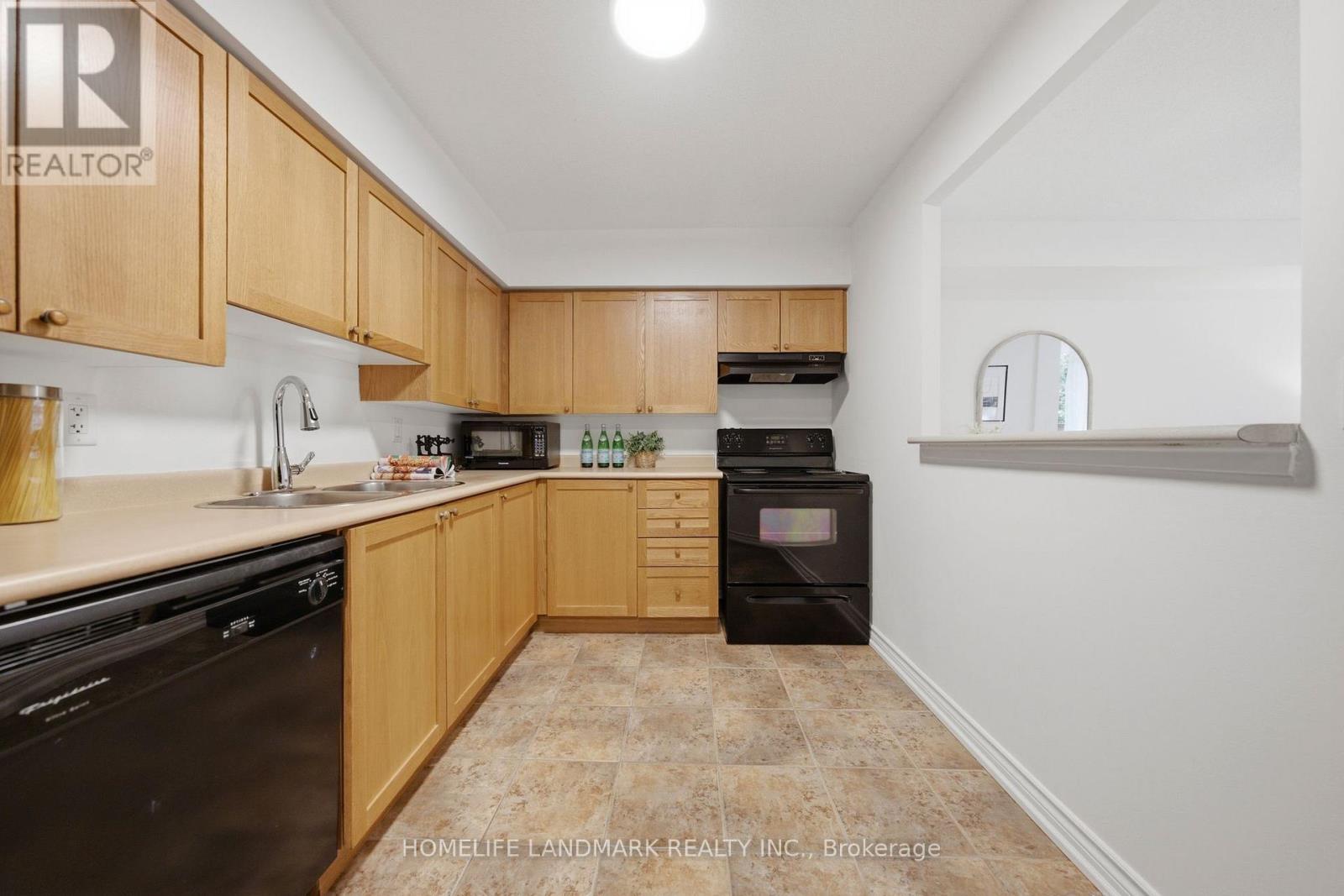 309 - 260 Davis Drive, Newmarket, Ontario  L3Y 7C3 - Photo 6 - N14109462