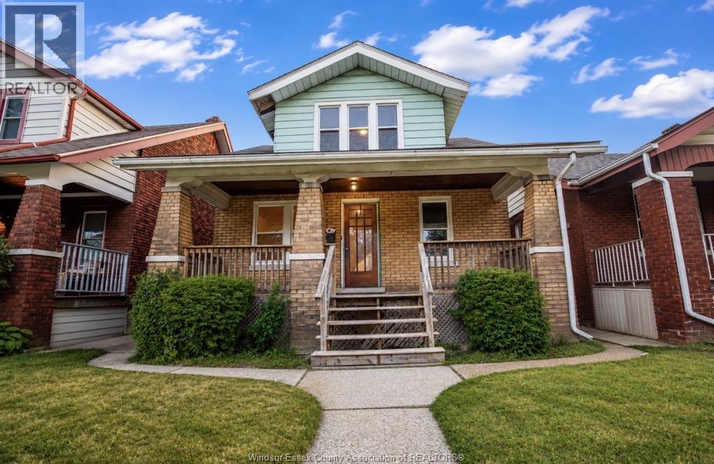 521 Rankin, Windsor, Ontario