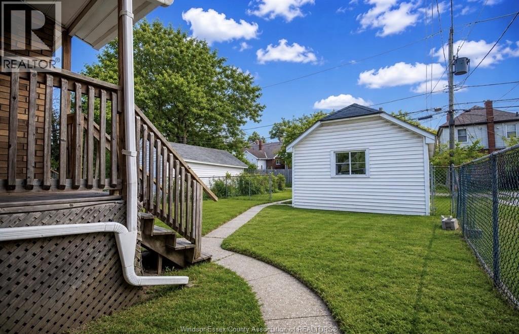 521 Rankin, Windsor, Ontario  N9B 2R6 - Photo 14 - 26025950