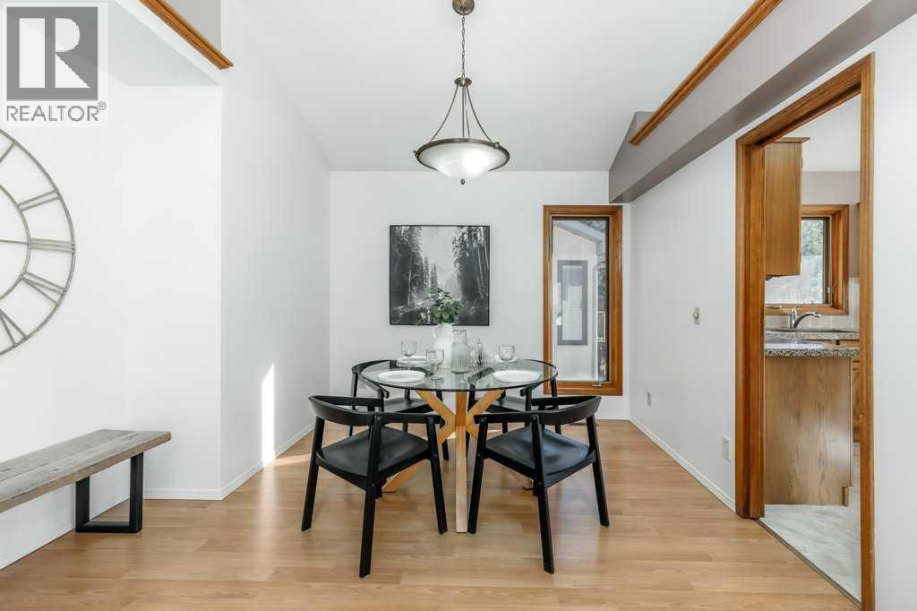 70 Riverview Circle, Cochrane, Alberta T4C 1K3 - Photo 9 - A2352769