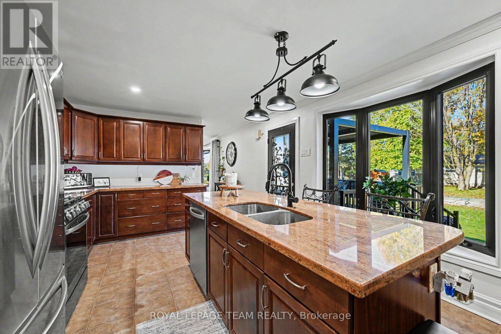 565 Dufferin Street W, North Dundas, Ontario  K0C 2K0 - Photo 17 - X14109482