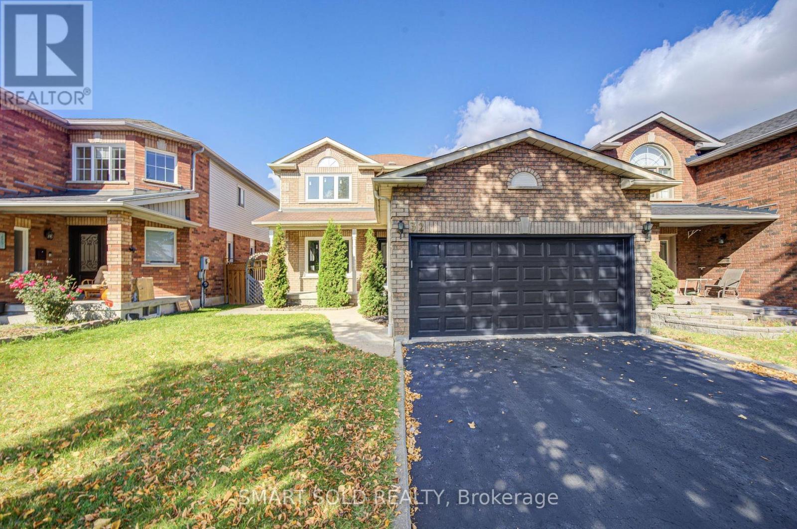 32 BROCKMAN CRESCENT, Ajax, Ontario