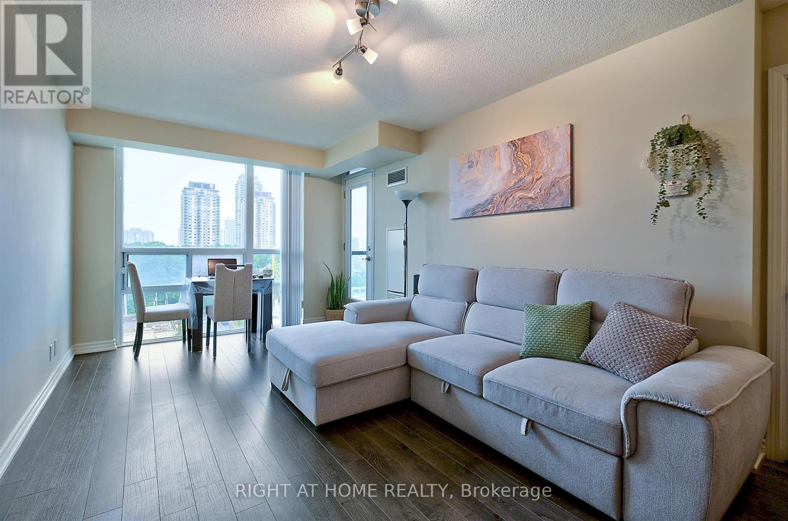 1612 - 68 Grangeway Avenue, Toronto, Ontario  M1H 0A1 - Photo 6 - E14109488