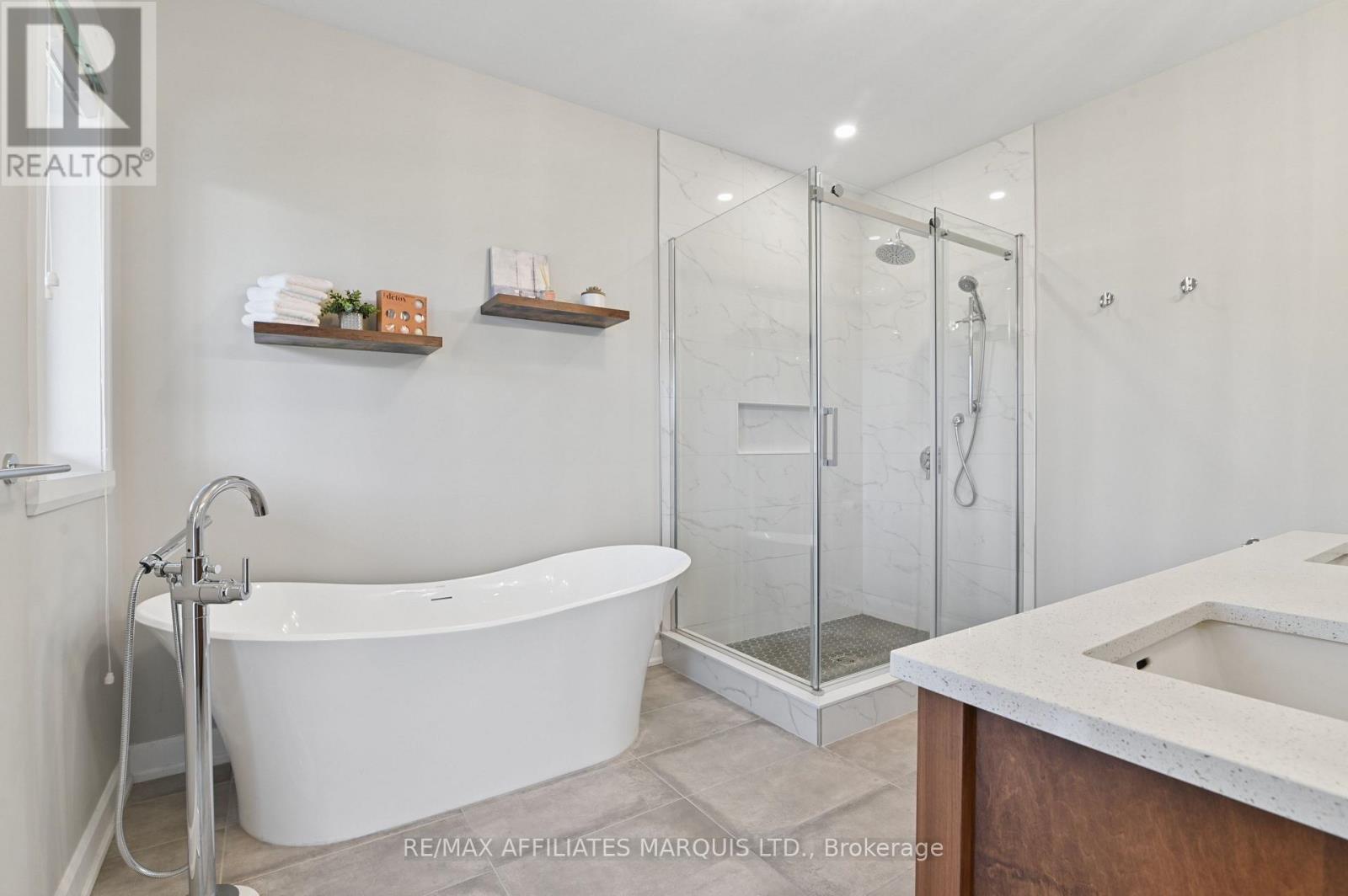 18163 St Laurent Boulevard, South Glengarry, Ontario  K6H 7N6 - Photo 18 - X14109474