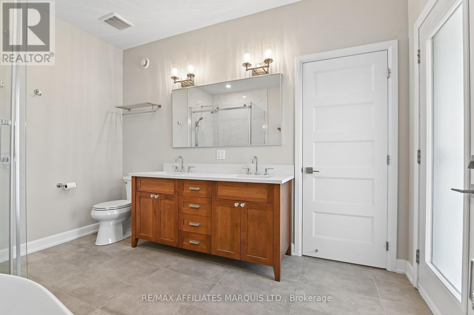 18163 St Laurent Boulevard, South Glengarry, Ontario  K6H 7N6 - Photo 19 - X14109474