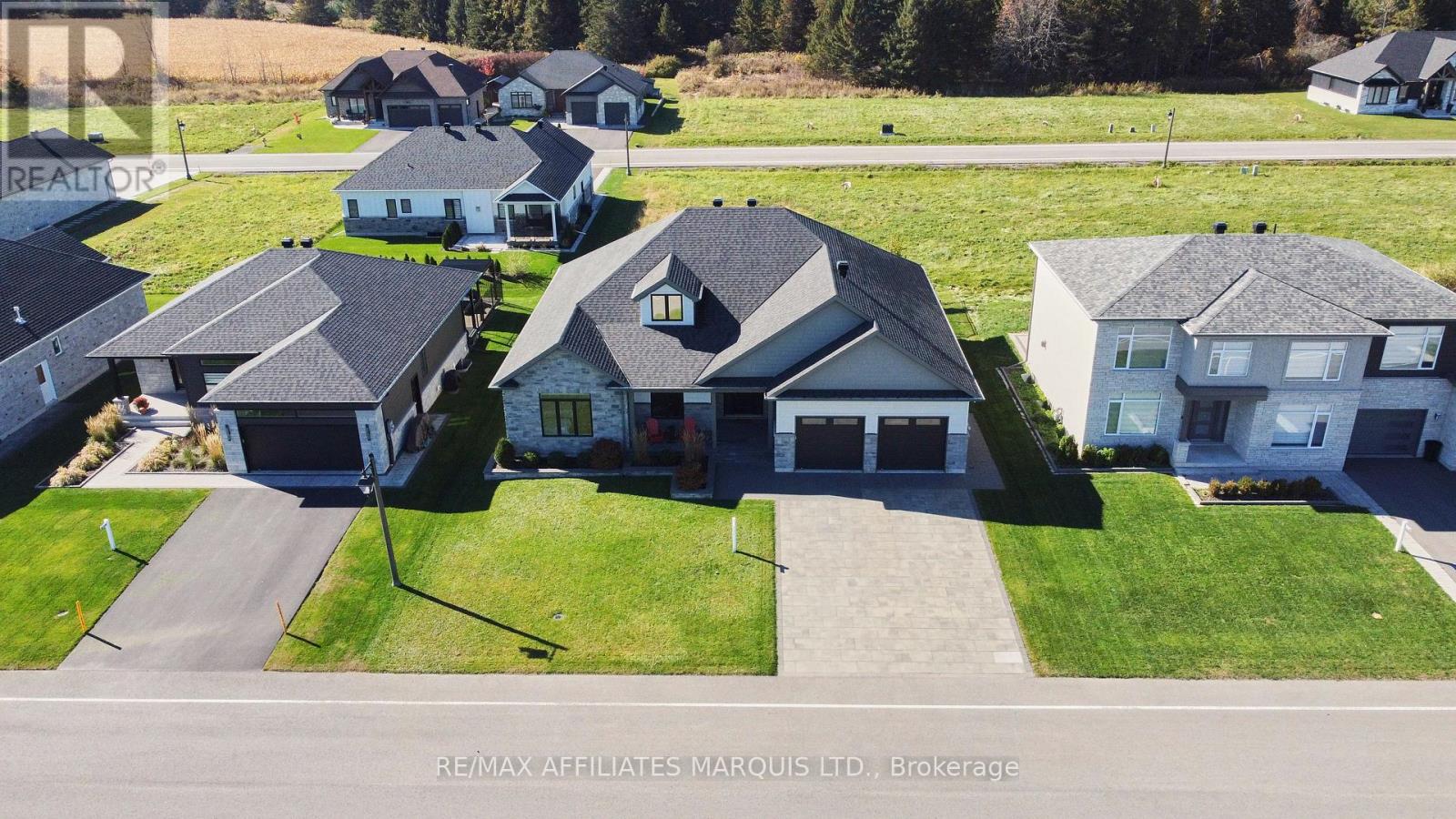 18163 St Laurent Boulevard, South Glengarry, Ontario  K6H 7N6 - Photo 39 - X14109474