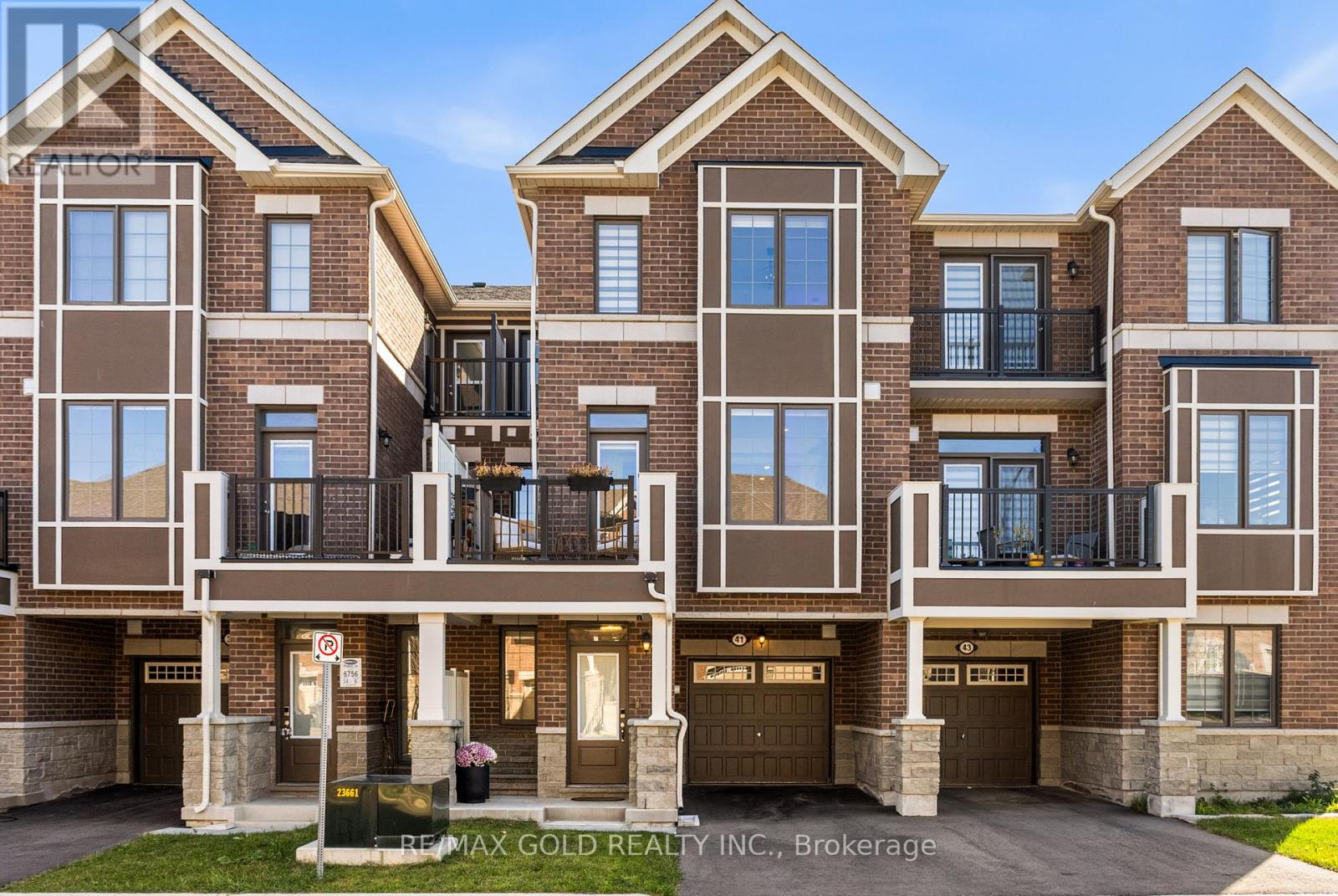 41 KEPPEL CIRCLE, Brampton, Ontario