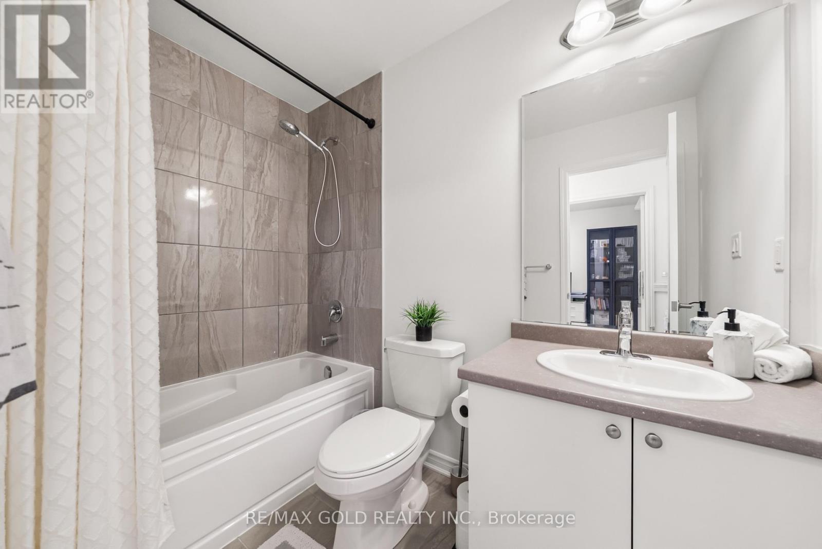 41 Keppel Circle, Brampton, Ontario  L7A 5K6 - Photo 32 - W14109476
