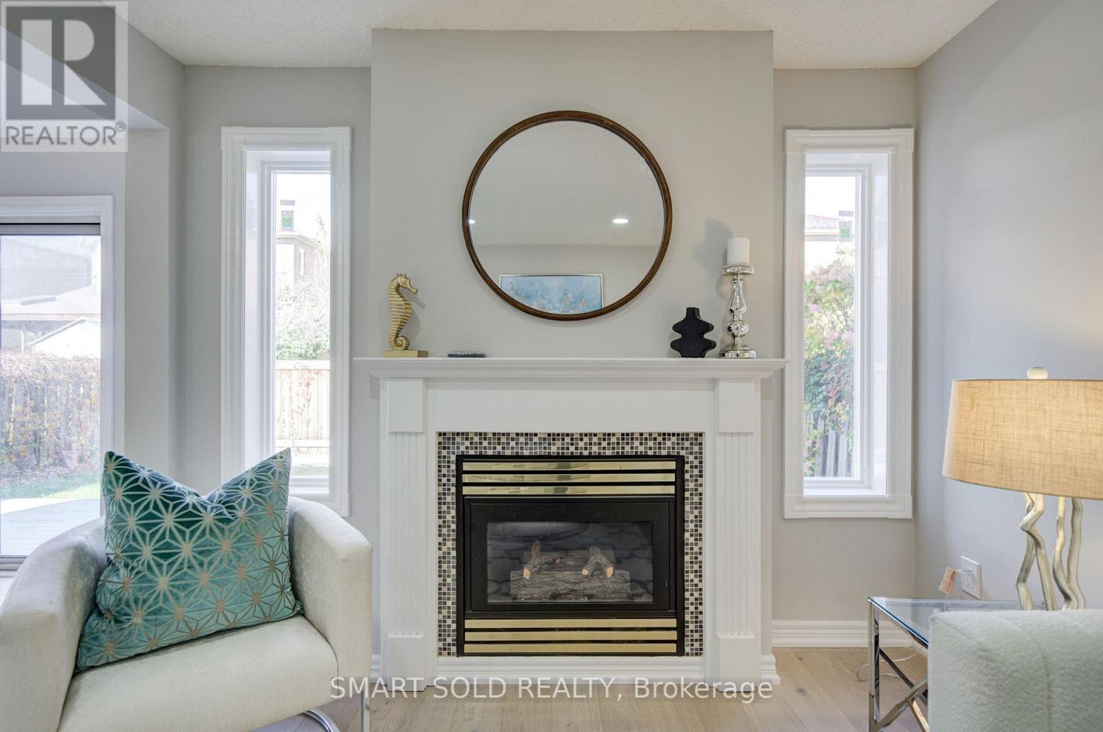 32 Brockman Crescent, Ajax, Ontario  L1T 4B3 - Photo 17 - E14109472