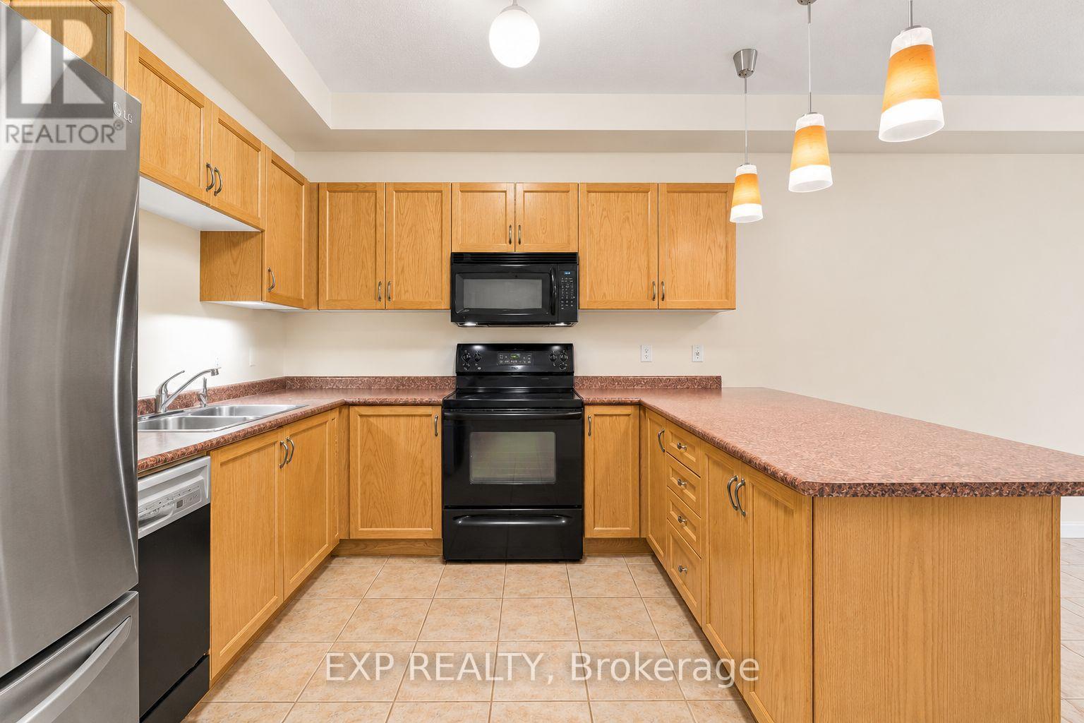 42 Kaitlin Drive, Richmond Hill, Ontario  L4E 3W7 - Photo 23 - N14109404