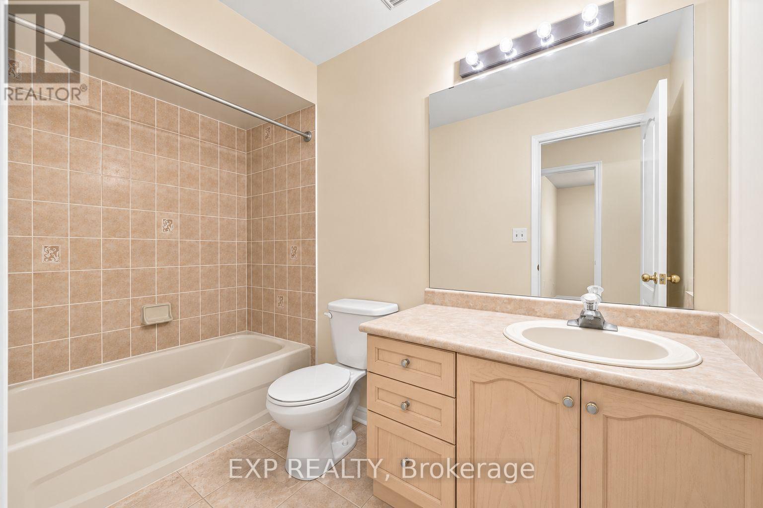 42 Kaitlin Drive, Richmond Hill, Ontario  L4E 3W7 - Photo 36 - N14109404
