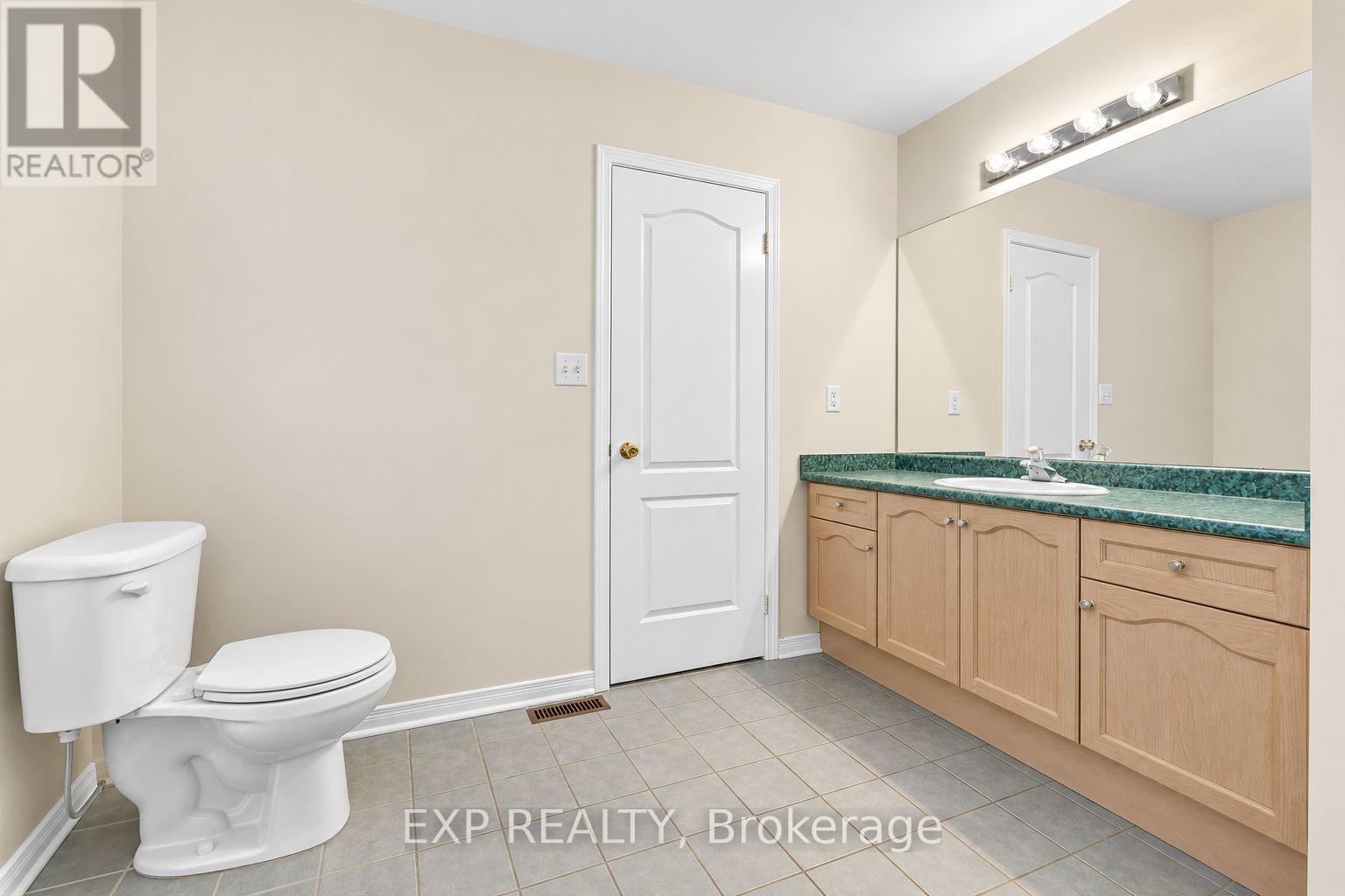 42 Kaitlin Drive, Richmond Hill, Ontario  L4E 3W7 - Photo 33 - N14109404