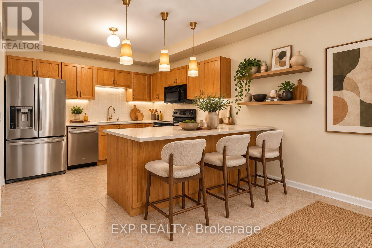42 Kaitlin Drive, Richmond Hill, Ontario  L4E 3W7 - Photo 4 - N14109404