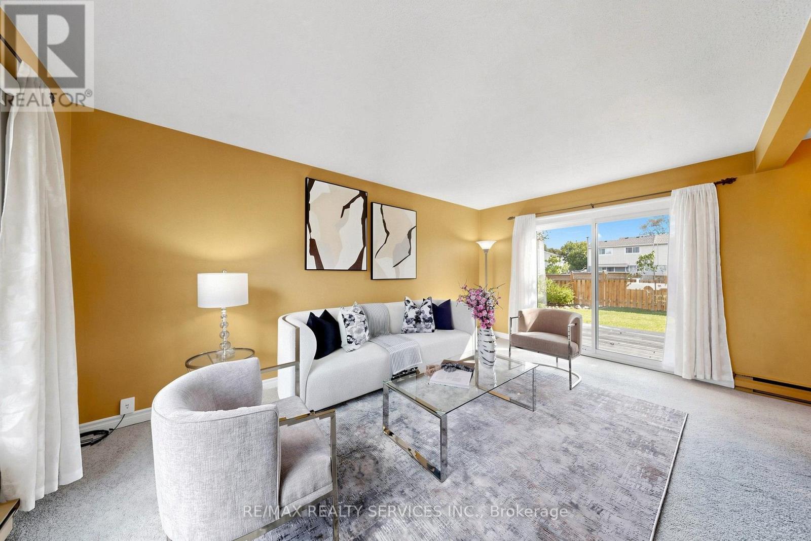 25 Jennifer Square, Brampton, Ontario  L6S 2L2 - Photo 10 - W14092246