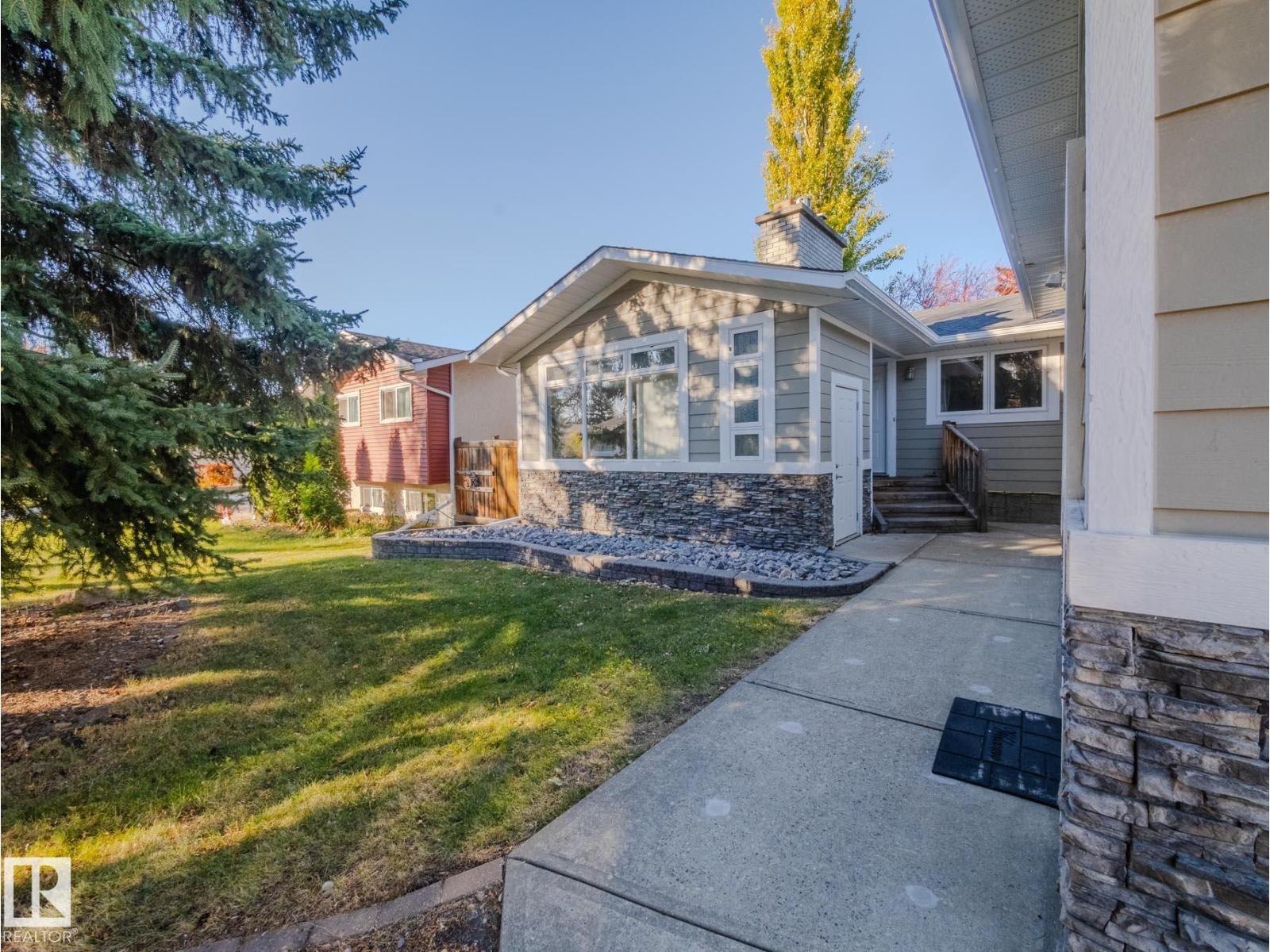 16 Greenwood Wy, Sherwood Park, Alberta  T8A 0J5 - Photo 2 - E4512250