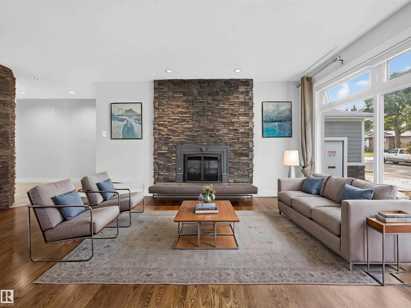 16 GREENWOOD WY, Sherwood Park, Alberta
