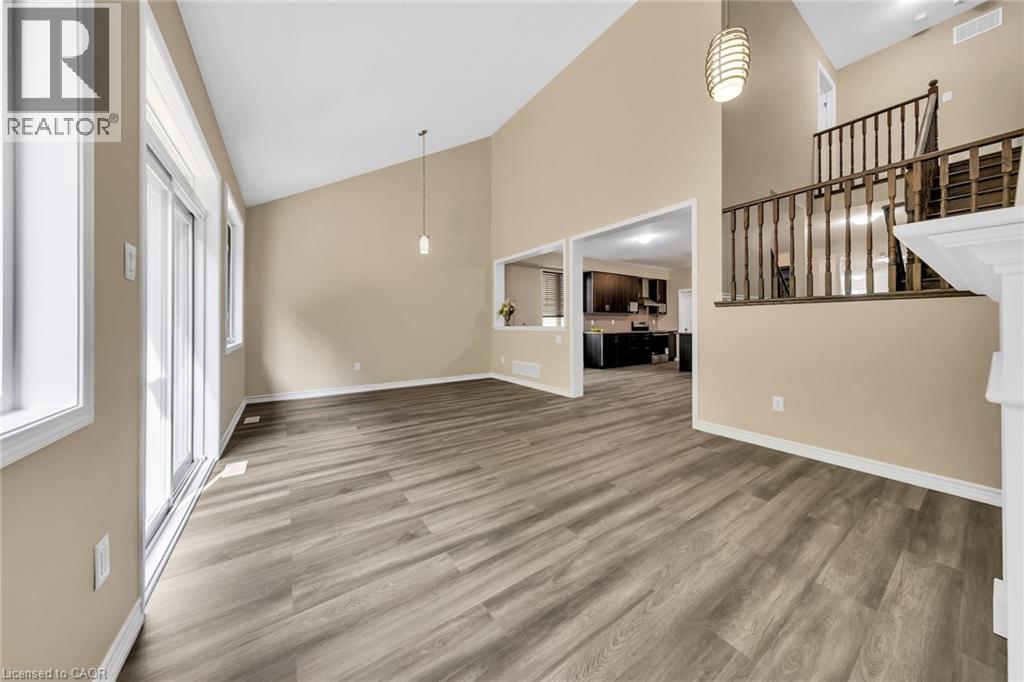 8541 Sweet Chestnut Drive, Niagara Falls, Ontario  L2H 0N1 - Photo 18 - 40872940