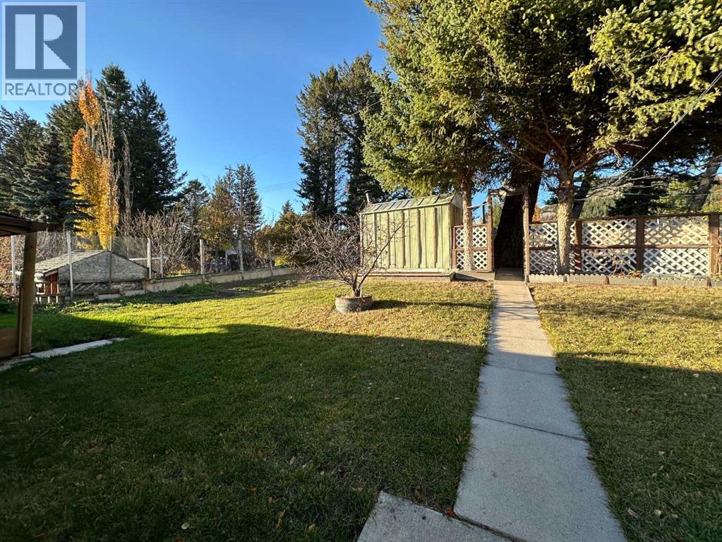 7717 28 Avenue, Coleman, Alberta  T0K 0M0 - Photo 14 - A2353989
