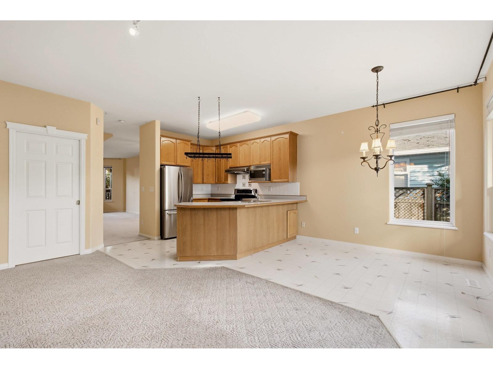 34632 4 Avenue, Abbotsford, British Columbia  V2S 8B8 - Photo 11 - R3177469