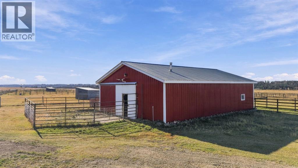 264013 Township Road 433 Township, Rural Ponoka County, Alberta T4J 1R6 - Photo 36 - A2354099