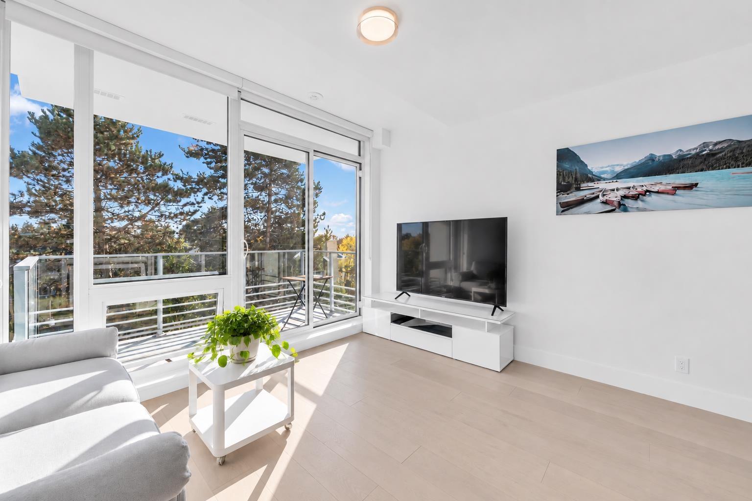 402 1342 Johnston Road, White Rock, British Columbia  V4B 3Z2 - Photo 8 - R3177872
