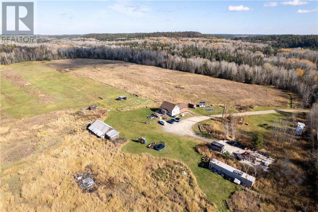 58 Johnson Road, Wahnapitae, Ontario  P0M 3C0 - Photo 2 - 2131078