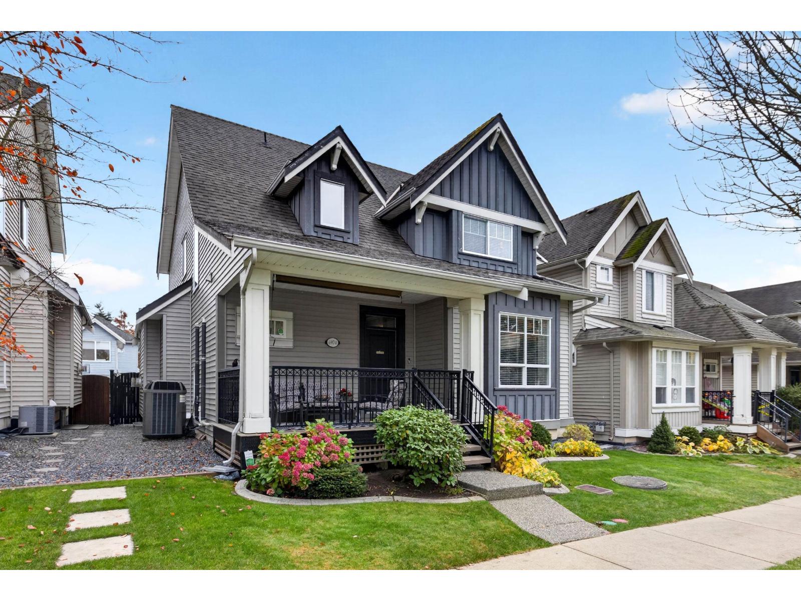 6970 195a Street, Surrey, British Columbia  V4N 5Z2 - Photo 2 - R3177125
