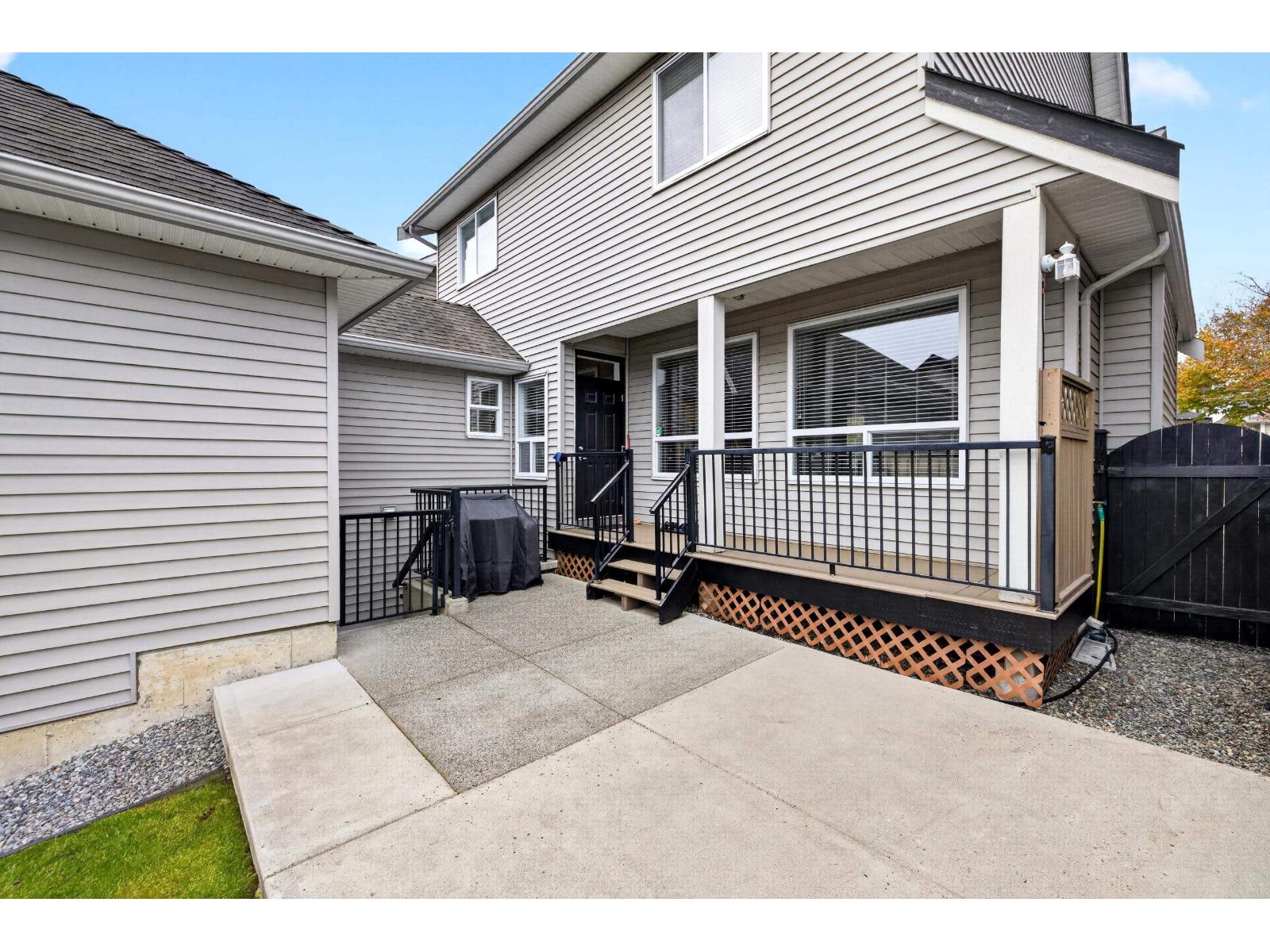 6970 195a Street, Surrey, British Columbia  V4N 5Z2 - Photo 37 - R3177125