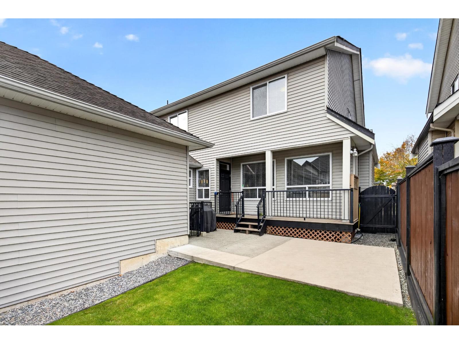 6970 195a Street, Surrey, British Columbia  V4N 5Z2 - Photo 39 - R3177125