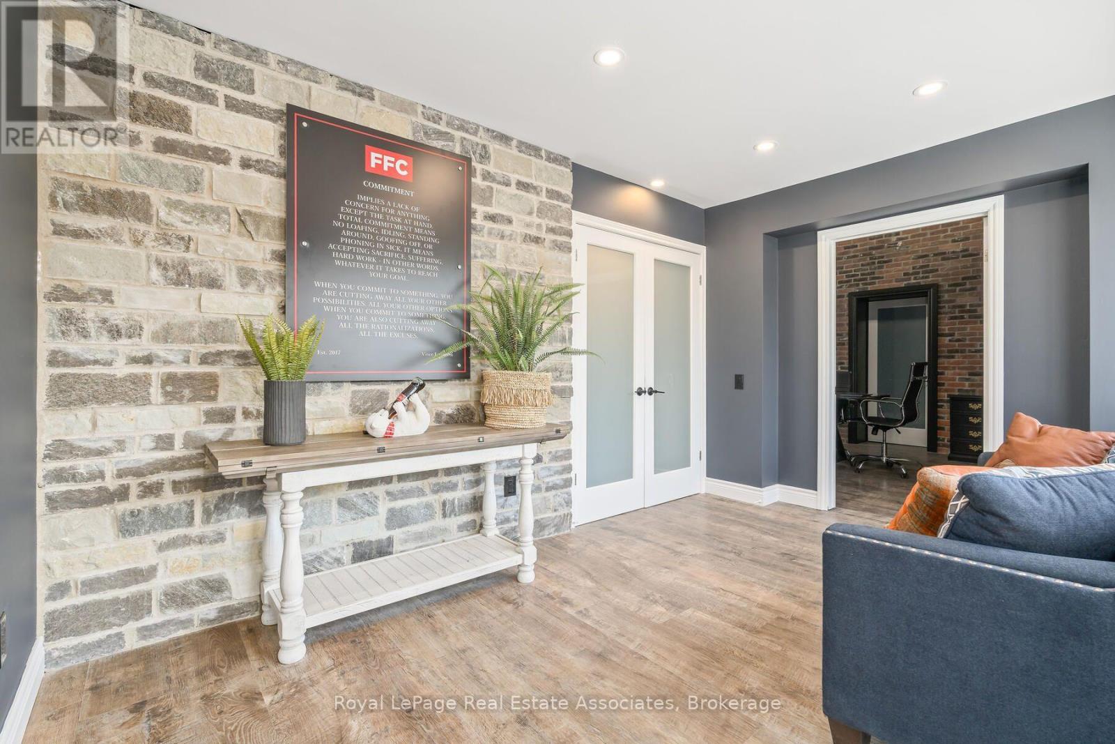 9 - 150 Armstrong Avenue, Halton Hills, Ontario  L7G 5G8 - Photo 6 - W14109510