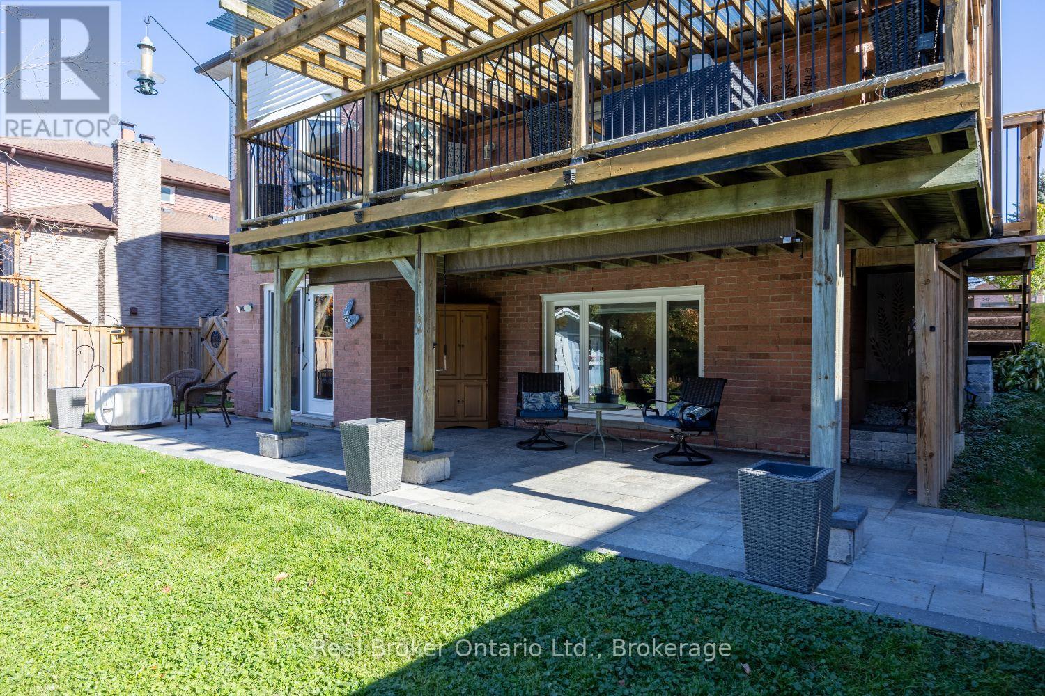 550 Crimson Court, Oshawa, Ontario  L1J 8E1 - Photo 36 - E14106482