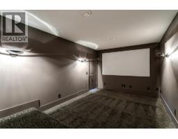 1002 Hewetson Avenue, Kelowna, British Columbia V1W 5H8 - Photo 44 - 10404322