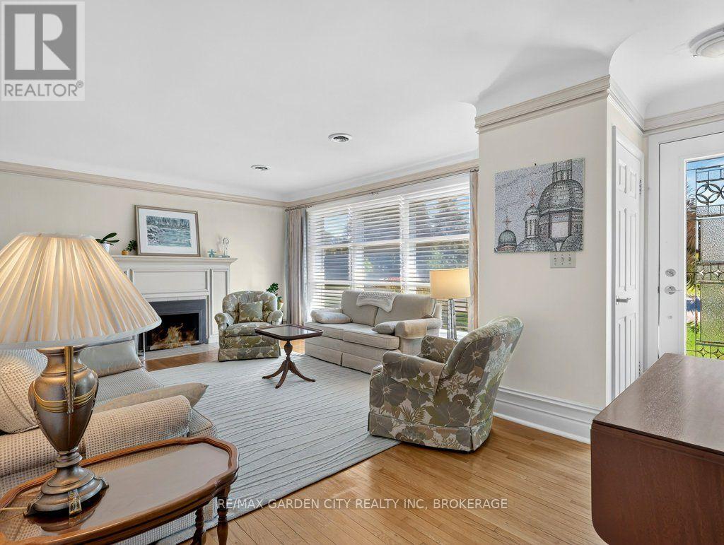 8 Agar Drive, St. Catharines, Ontario  L2M 3K3 - Photo 14 - X14109564