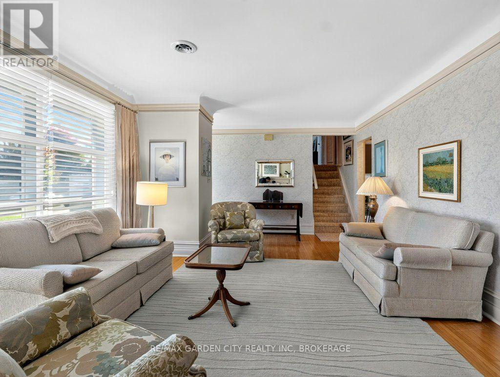 8 Agar Drive, St. Catharines, Ontario  L2M 3K3 - Photo 15 - X14109564