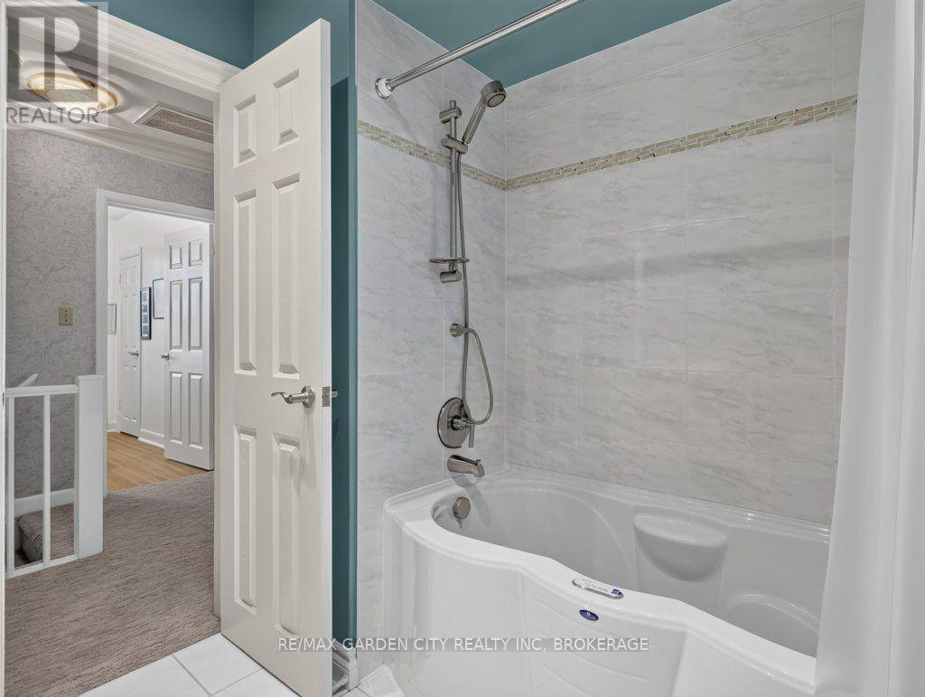 8 Agar Drive, St. Catharines, Ontario  L2M 3K3 - Photo 31 - X14109564