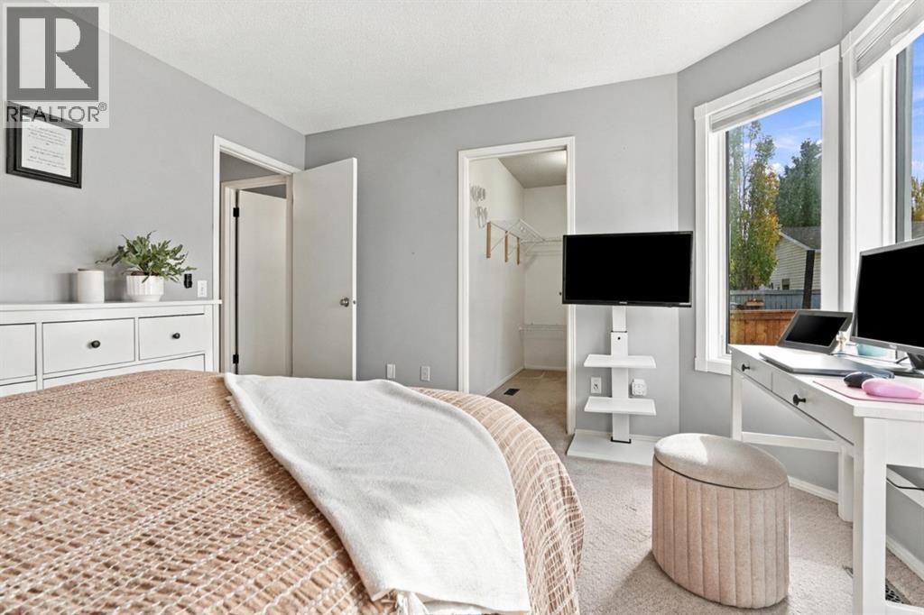 60 Hidden Green Nw, Calgary, Alberta T3A 5K6 - Photo 14 - A2353233