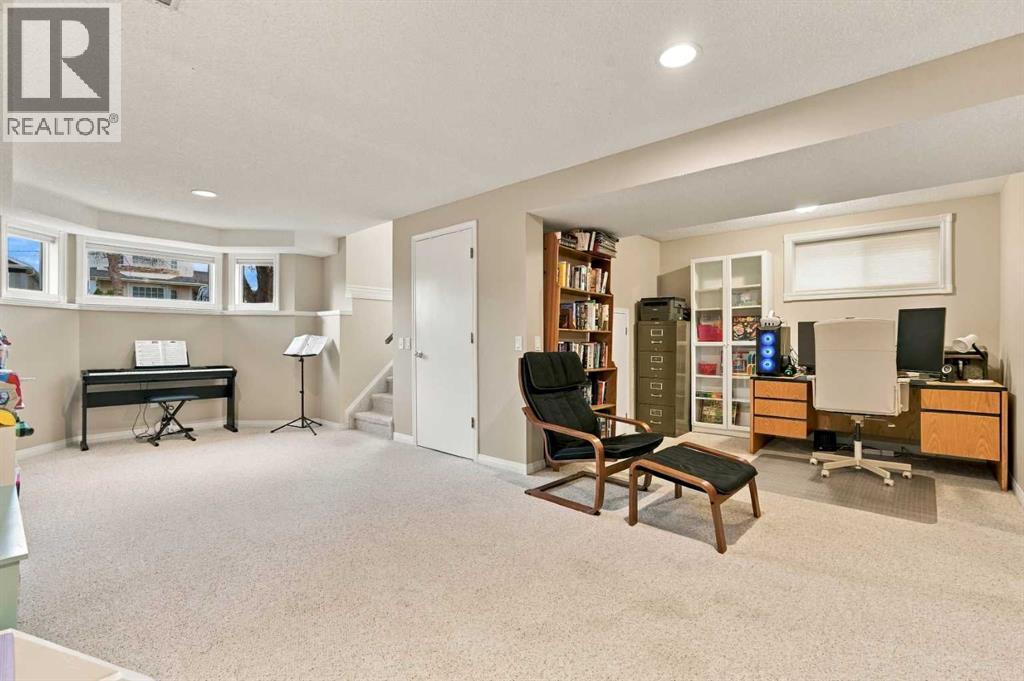 60 Hidden Green Nw, Calgary, Alberta T3A 5K6 - Photo 22 - A2353233