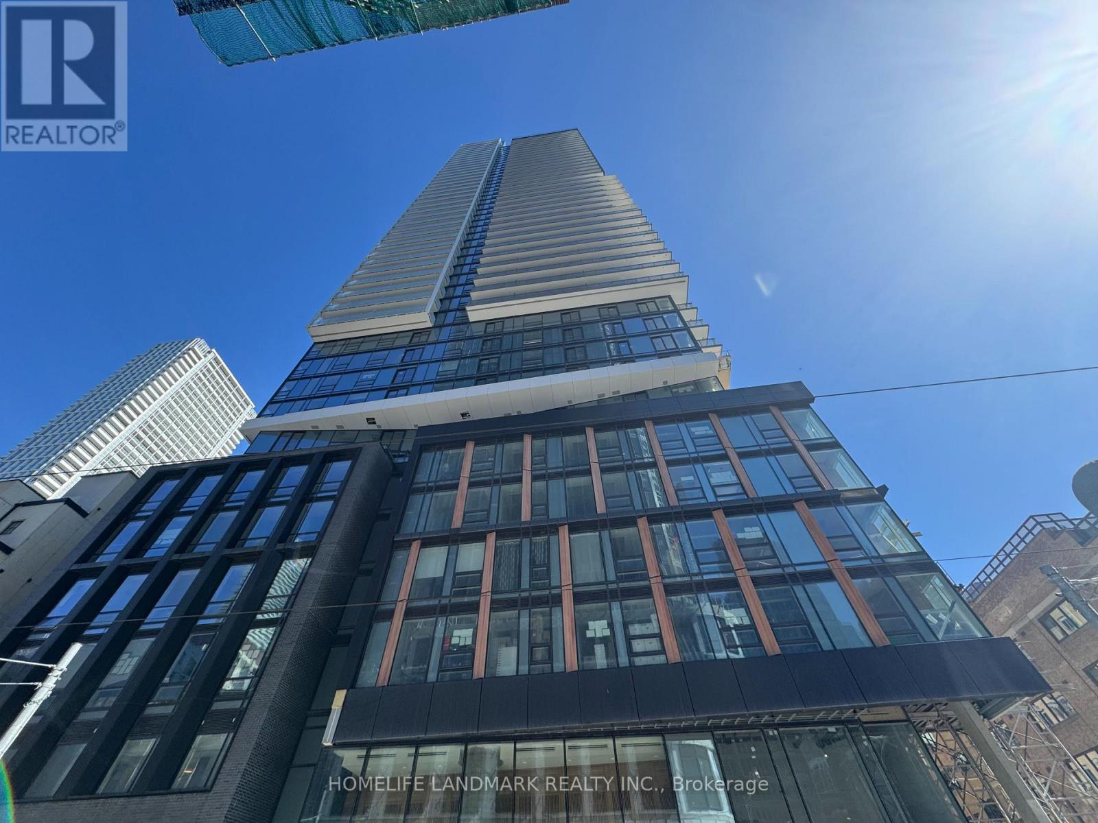 2703 - 89 CHURCH STREET, Toronto, Ontario