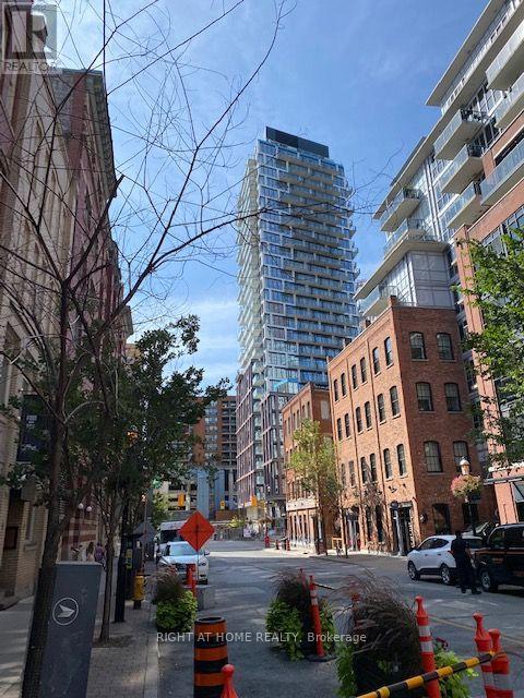 1702 - 2A CHURCH STREET, Toronto, Ontario