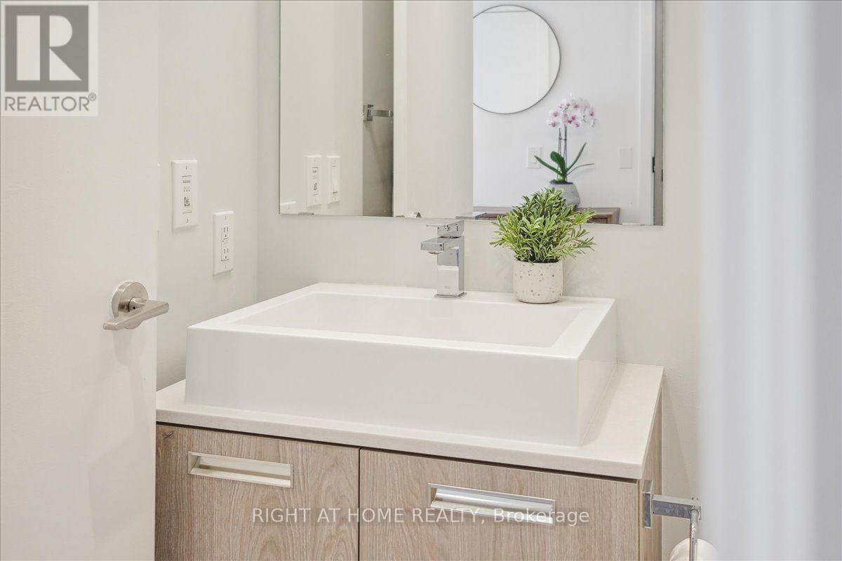 1702 - 2a Church Street, Toronto, Ontario  M5E 0E1 - Photo 16 - C14109604
