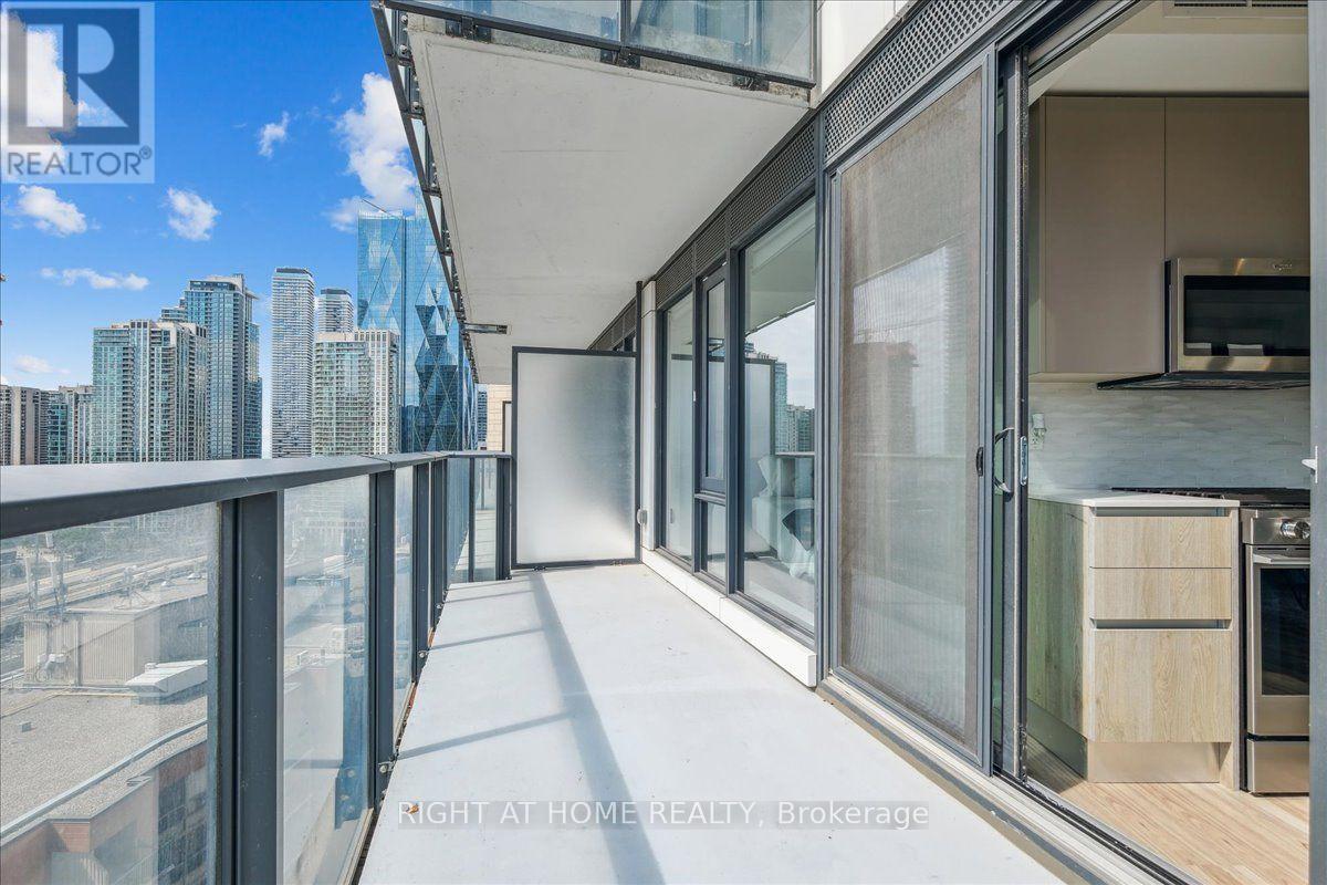1702 - 2a Church Street, Toronto, Ontario  M5E 0E1 - Photo 23 - C14109604