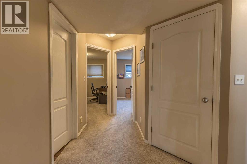 4430 47 Avenue, Sylvan Lake, Alberta  T4S 1P1 - Photo 19 - A2351622