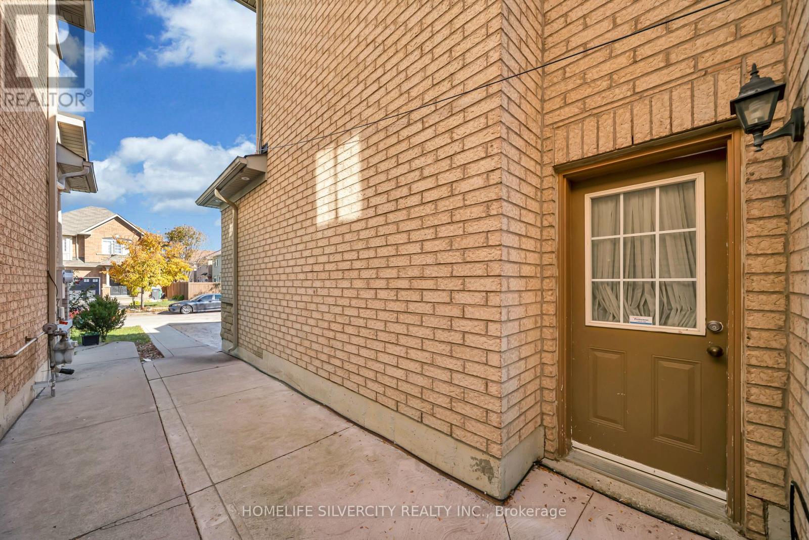 70 Appleaire Crescent, Brampton, Ontario  L6R 0V9 - Photo 36 - W14109608