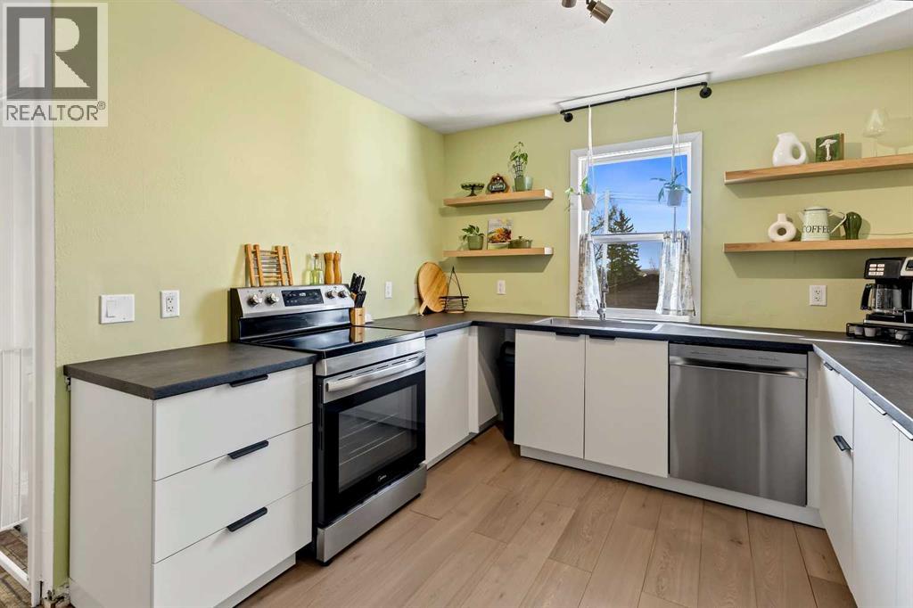 105 3 Avenue, Cluny, Alberta  T0J 0S0 - Photo 10 - A2352132