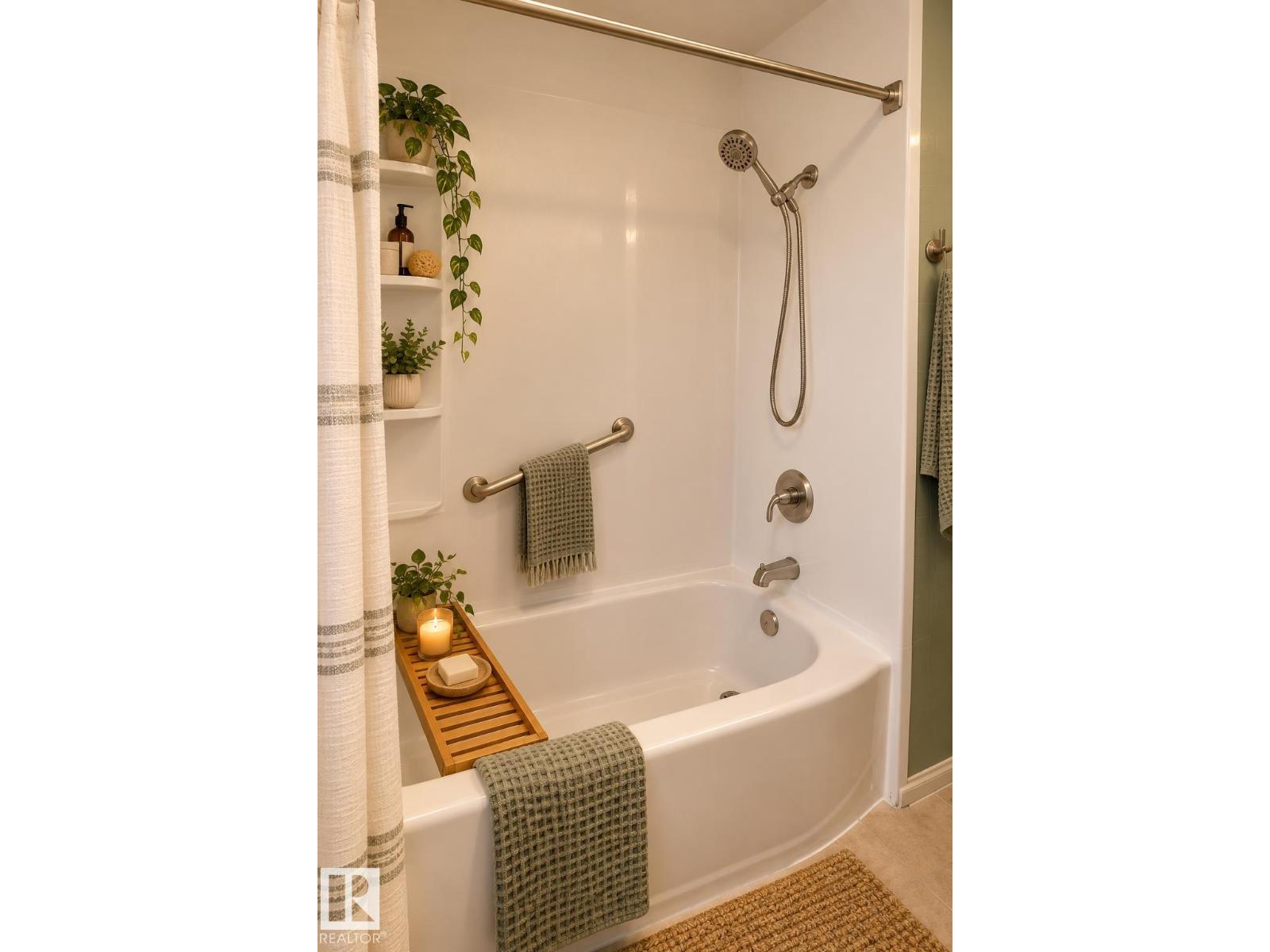 10118 &amp; 10120 121 AV NW