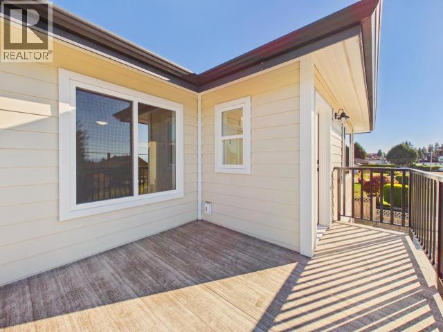 4708 REDONDA AVE