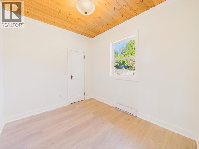 4708 REDONDA AVE