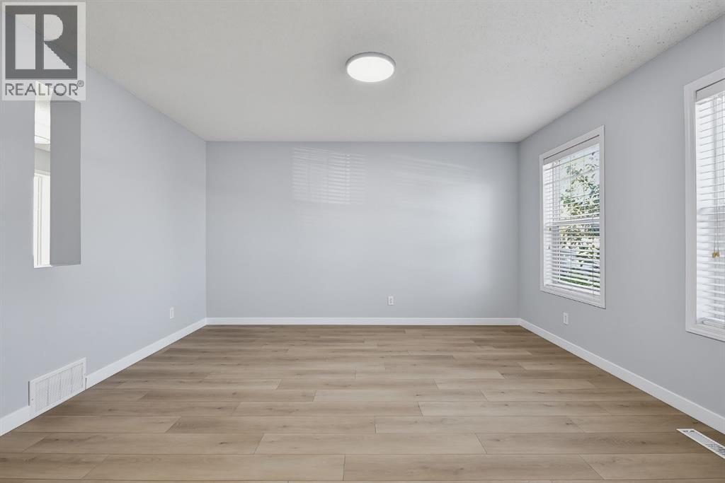 220 Covemeadow Road Ne, Calgary, Alberta  T3K 6E7 - Photo 6 - A2352385